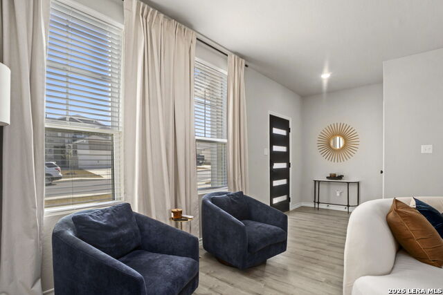 Image 4 of 32 For 16523 Rosemary Ridge