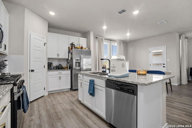 Image 8 of 32 For 16523 Rosemary Ridge