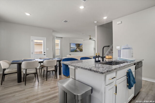 Image 9 of 32 For 16523 Rosemary Ridge