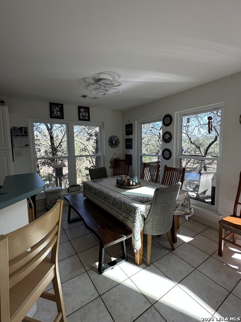 Image 11 of 42 For 1724 Canyon Lake