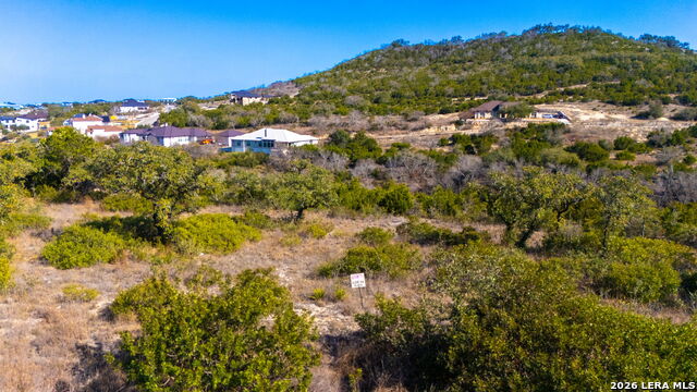 Image 6 of 11 For 23518 Basse Cyn