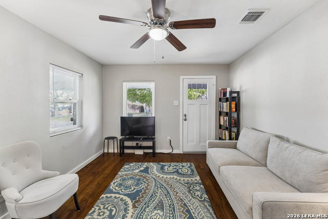 Image 6 of 29 For 250 Benita  