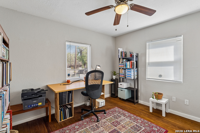 Image 8 of 29 For 250 Benita  