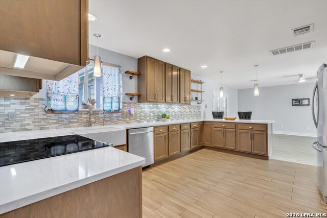 Image 13 of 34 For 3624 Tilden  