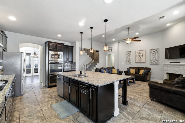 Image 14 of 36 For 1058 Cedar Glen