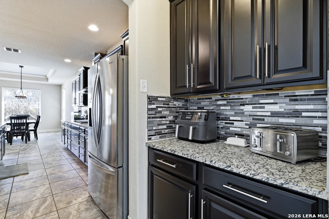 Image 15 of 36 For 1058 Cedar Glen