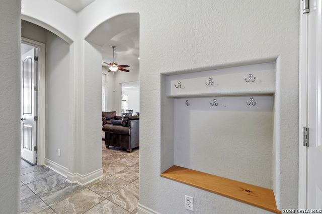 Image 17 of 36 For 1058 Cedar Glen