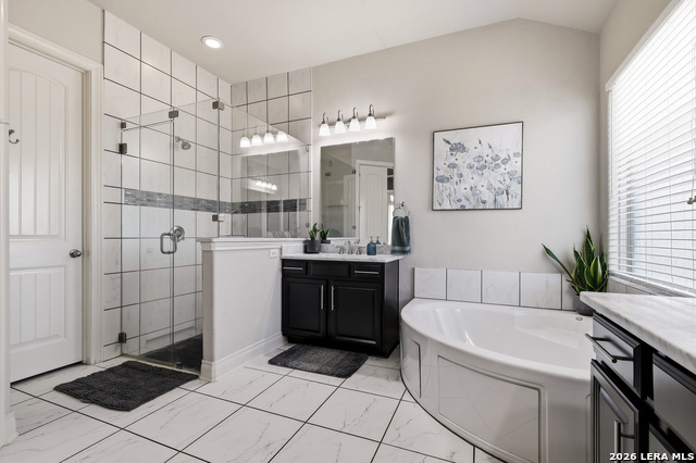 Image 21 of 36 For 1058 Cedar Glen