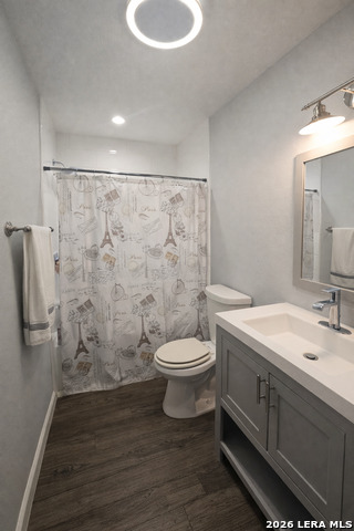 Image 6 of 9 For 640 Avenue J