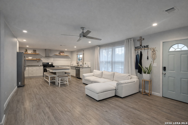 Image 9 of 9 For 640 Avenue J