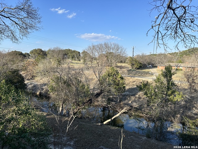 Listing photo id 15 for 510 Lake Drive