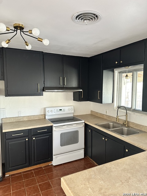 Listing photo id 2 for 510 Lake Drive