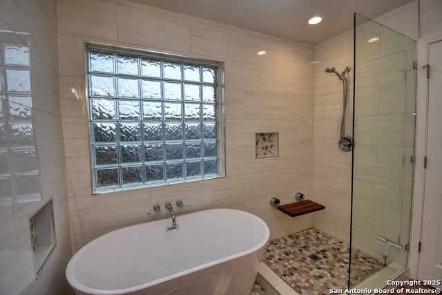 Image 39 of 46 For 9410 Wind Dancer