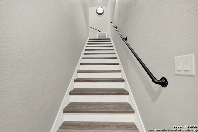 Image 24 of 35 For 1474 County Road 342