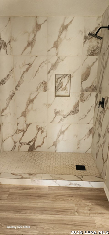 Image 5 of 10 For 401 Thetford  401