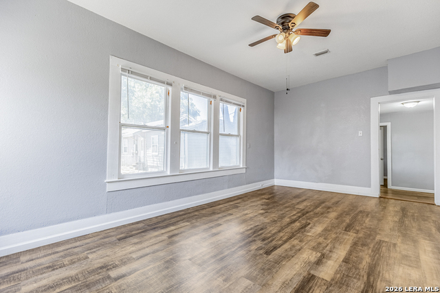 Image 15 of 50 For 525-527 Mckinley