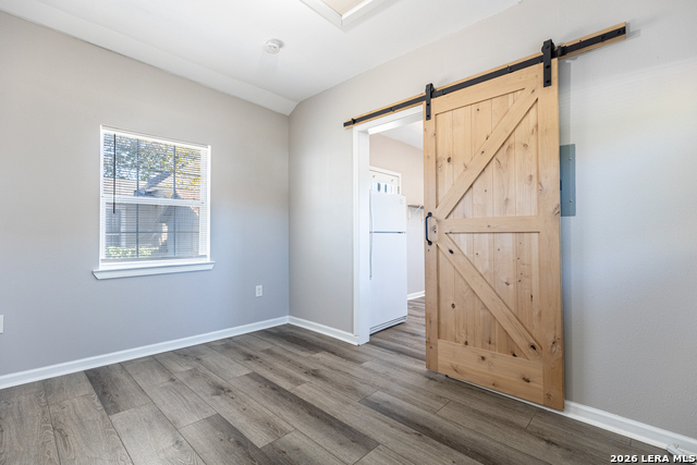 Image 43 of 50 For 525-527 Mckinley