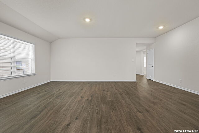 Image 7 of 25 For 5019 Rancagua