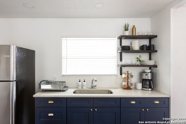 Image 11 of 23 For 434 Pinewood Ln