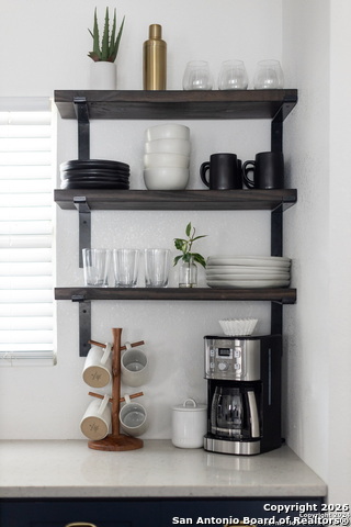 Image 12 of 23 For 434 Pinewood Ln