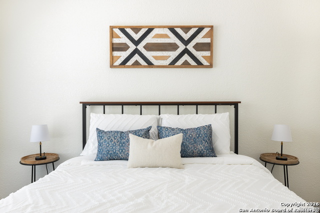 Image 17 of 23 For 434 Pinewood Ln