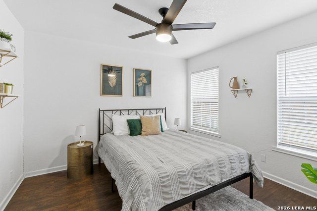 Image 19 of 23 For 434 Pinewood Ln