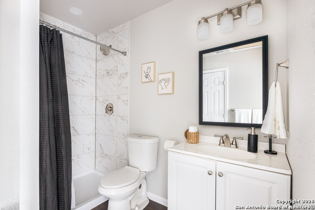 Image 21 of 23 For 434 Pinewood Ln