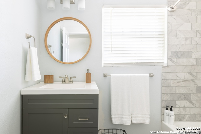 Image 23 of 23 For 434 Pinewood Ln