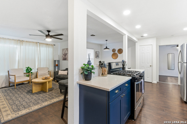 Image 8 of 23 For 434 Pinewood Ln