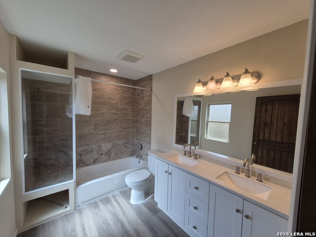 Image 23 of 39 For 4018 Sunrise Cove