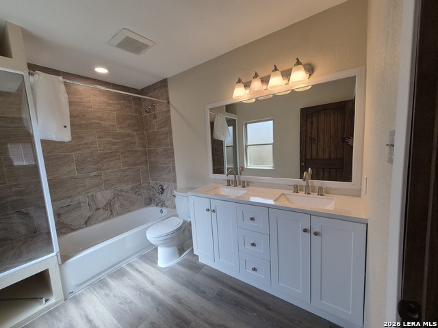 Image 24 of 39 For 4018 Sunrise Cove