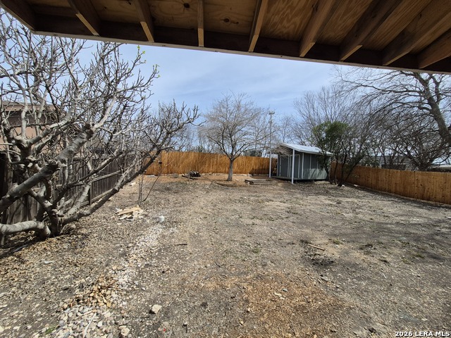 Image 35 of 39 For 4018 Sunrise Cove