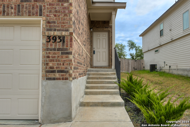 Image 13 of 23 For 3931 Somers Crest