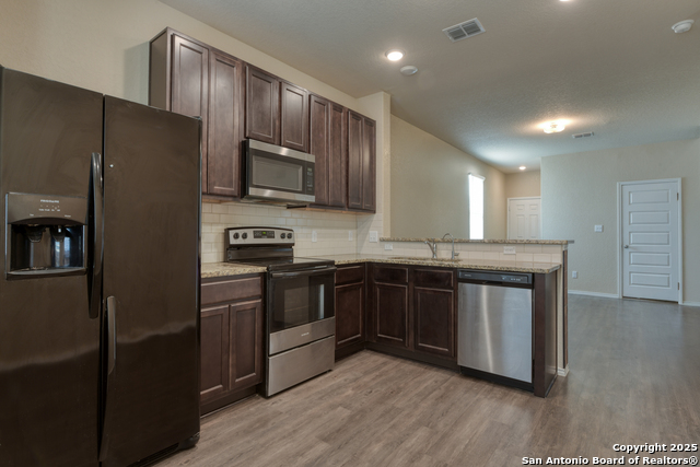 Image 16 of 23 For 3931 Somers Crest