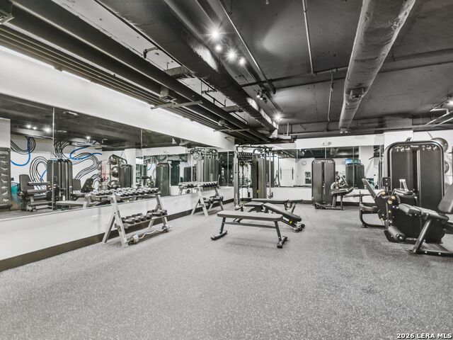 Image 27 of 32 For 700 Hildebrand Avenue E 1204