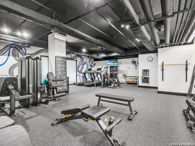 Image 28 of 32 For 700 Hildebrand Avenue E 1204