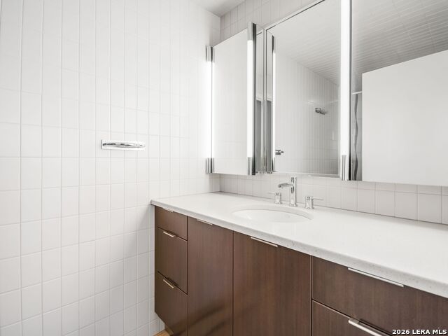 Image 9 of 32 For 700 Hildebrand Avenue E 1204