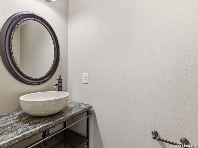 Image 22 of 53 For 9035 Fair Oaks Parkway