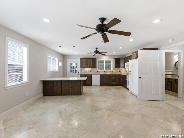 Image 34 of 53 For 9035 Fair Oaks Parkway