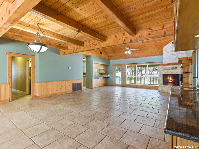 Image 6 of 53 For 9035 Fair Oaks Parkway