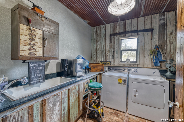 Image 21 of 48 For 1575 Mountain Valley Drive