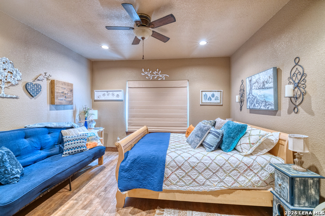 Image 33 of 48 For 1575 Mountain Valley Drive