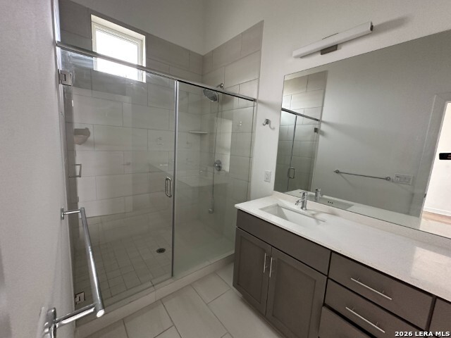 Image 16 of 16 For 102 Tendick  804