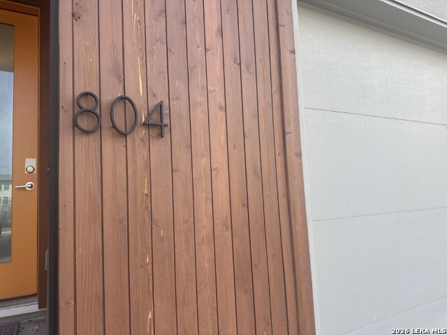 Image 2 of 16 For 102 Tendick  804