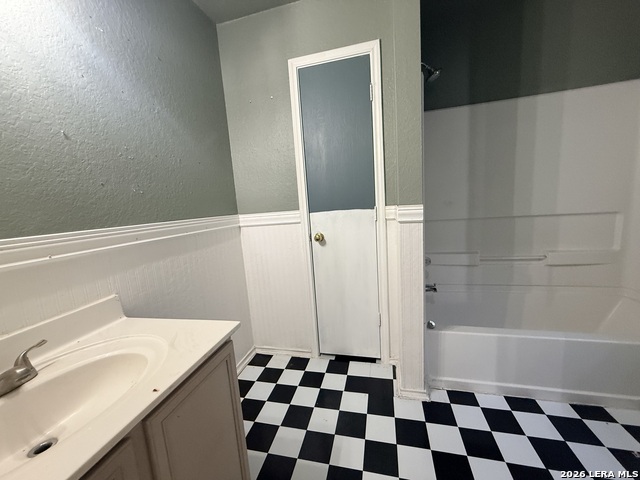 Image 20 of 23 For 91 Booker Palm