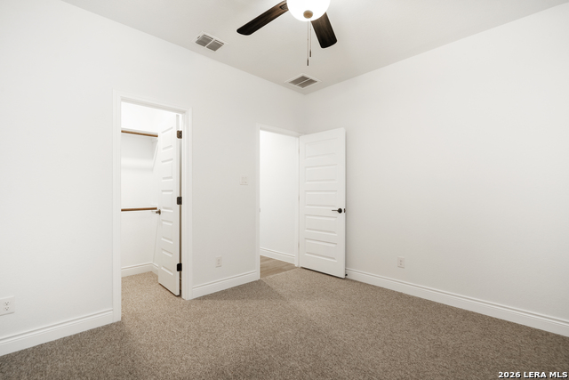 Image 13 of 39 For 9015 Raven Pointe