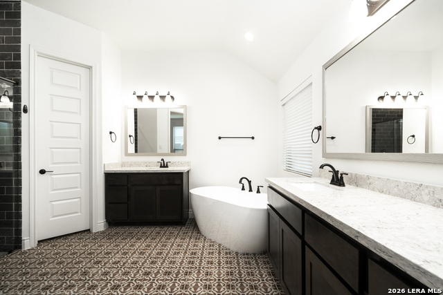 Image 21 of 39 For 9015 Raven Pointe