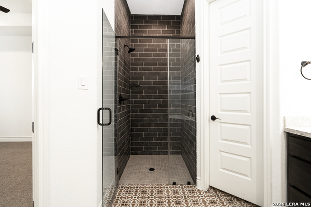 Image 23 of 39 For 9015 Raven Pointe