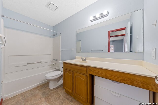 Image 21 of 29 For 7919 Wayside Trail