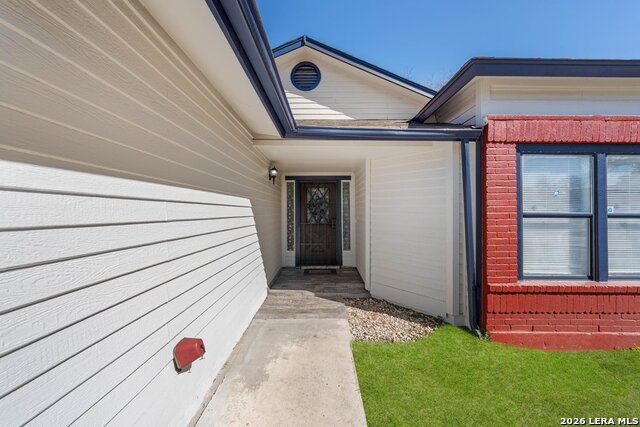 Image 3 of 29 For 7919 Wayside Trail